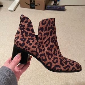 Franco Sarto cheetah booties